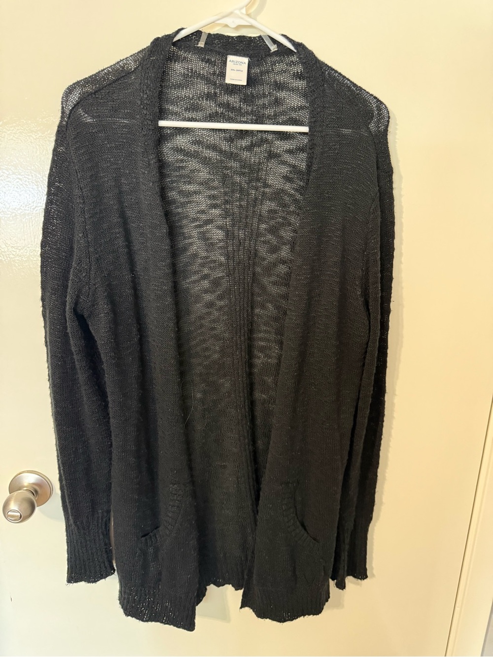 Arizona Jean Company Black Open-Front Knit Cardigan